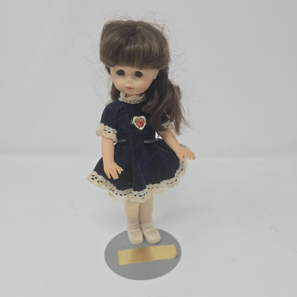 VTG  70s‎ Vogue Ginny Doll 8" Metal Stand Included